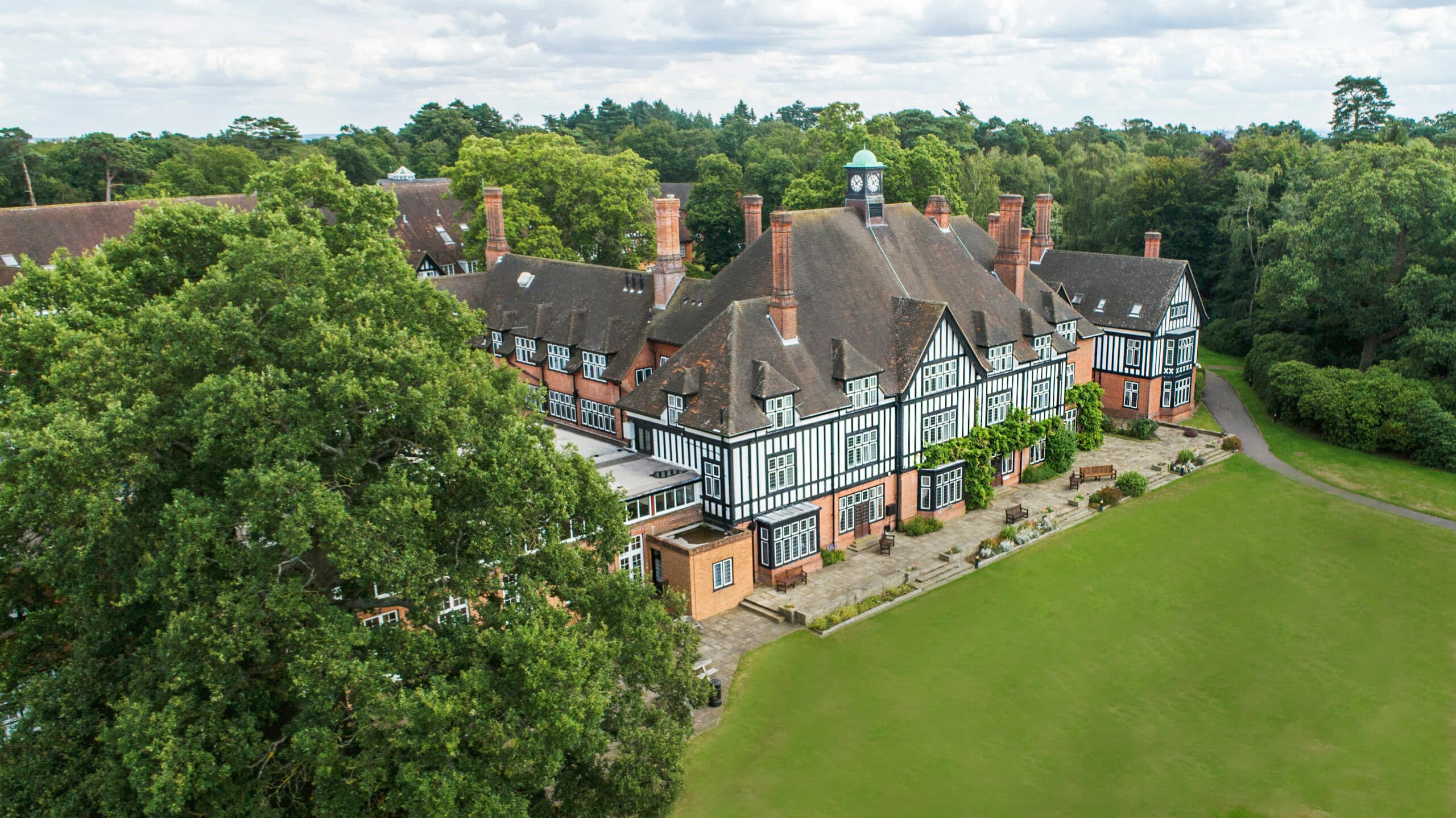 Queenswood School Yaz Okulu 1