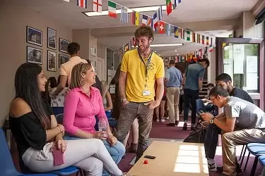 CES Londra Dil Okulu