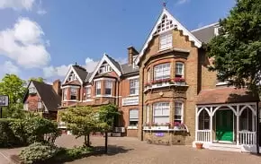 Wimbledon School of English Londra Dil Okulu