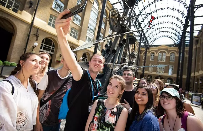 Oxford International Londra Dil Okulu